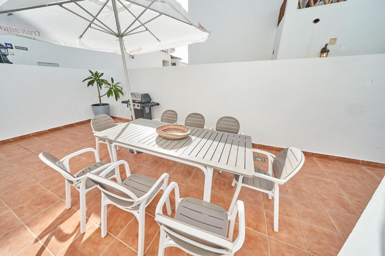 Villa Pura - Private Jacuzzi & Heated Pool Nerja Εξωτερικό φωτογραφία